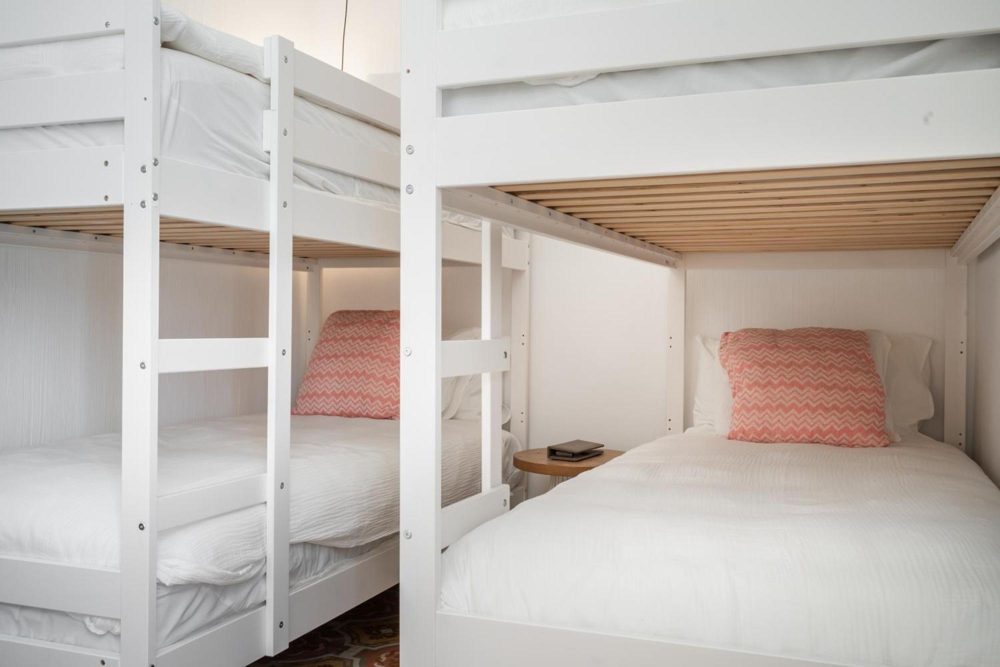 Llonga'S Hostel סיוטאדלה מראה חיצוני תמונה