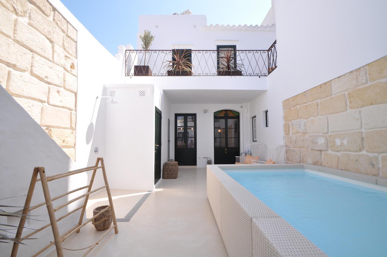 Llonga'S Hostel סיוטאדלה מראה חיצוני תמונה