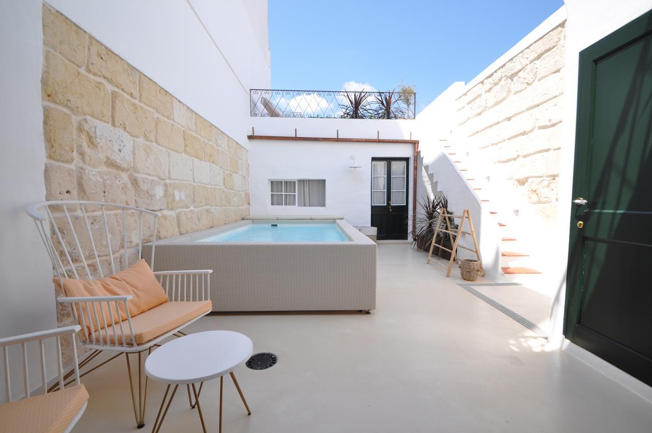 Llonga'S Hostel סיוטאדלה מראה חיצוני תמונה